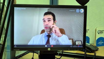 Αθ.Τσακανίκας: Φοράω τη στολή μου και πηγαίνω στα σπίτια των ασθενών μου. Δεν κάνω ποτέ διάγνωση από το τηλέφωνο