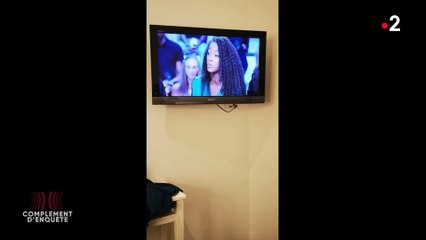 "Complément d'enquête" diffuse la vidéo volée du face-à-face en coulisses entre Hapsatou Sy et Ardisson après les attaques d'Eric Zemmour contre elle: "Porte plainte tu as raison comme ça ce sera chez Morandini" - VIDEO