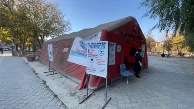 Kovid-19'la mücadelede hatırlatma dozu uygulanmaya başlandı