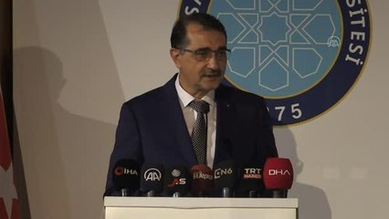 Bakan Dönmez: "Türkiye, küresel yenilenebilir enerji kurulu gücüyle Avrupa'da 5'inci, dünyada 12'nci sırada yer alıyor"