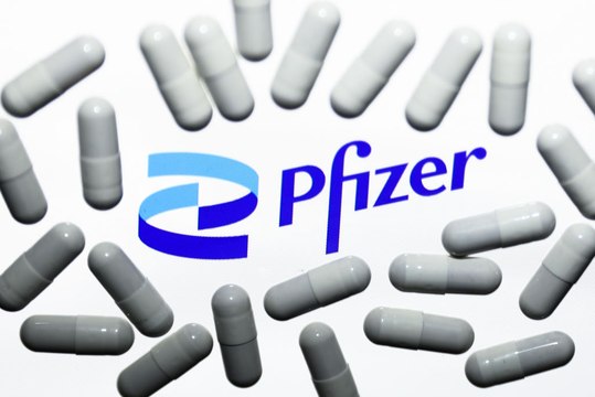 Pfizer Says Its COVID-19 Pill Reduces the Risk of Being Hospitalized or Dying by 89%