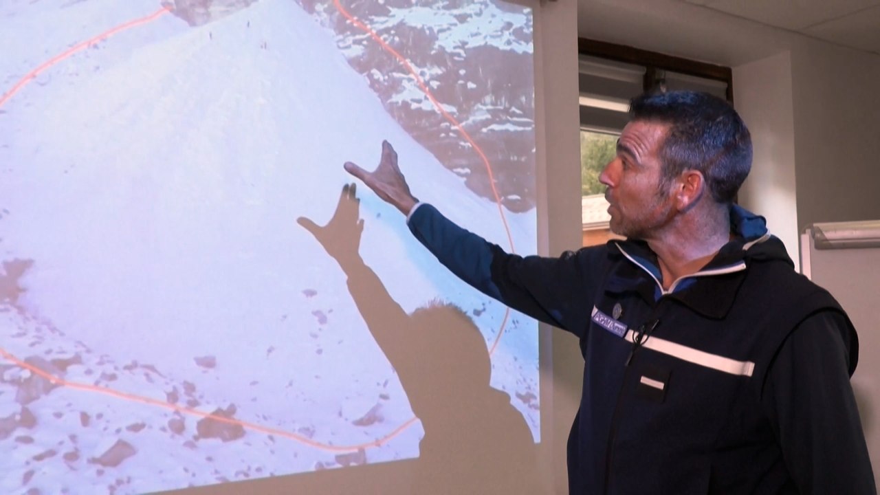 Népal : comment les secouristes français vont chercher  les corps des trois alpinistes disparus