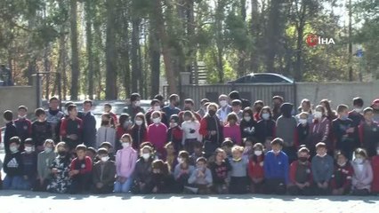 Erzurum'da köyde eğitim gören öğrencilerin roket ve drone heyecanı