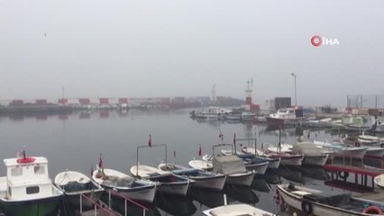 Tekirdağ'da yoğun sis etkisini sürdürüyor
