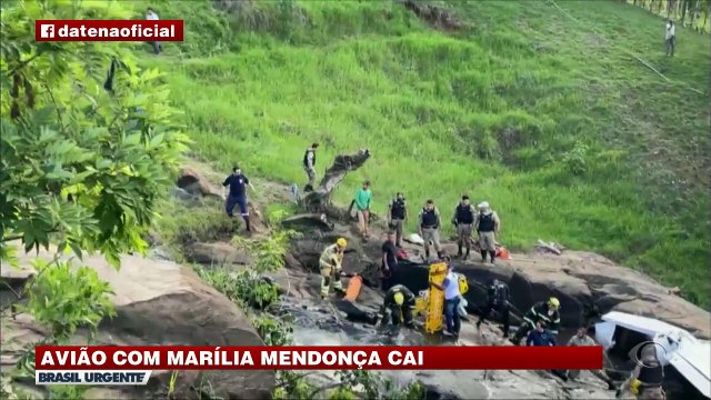 Queda do Avião de Marília Mendonça: cantora estaria com mais duas pessoas da equipe