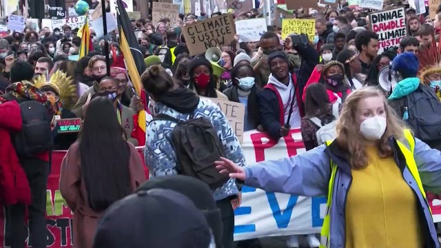 Greta Thunberg chama COP26 de fracasso