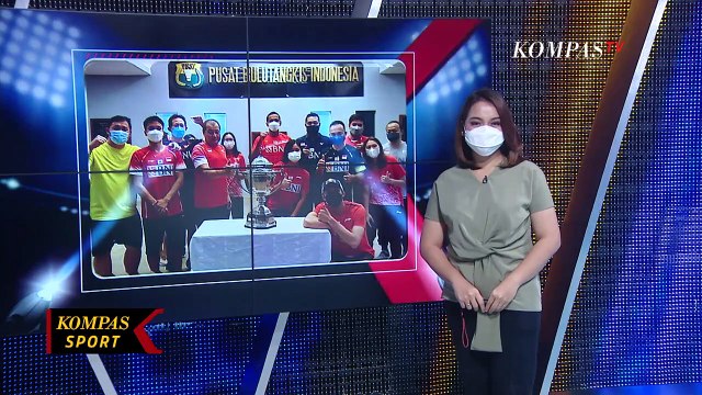 Disambut Tim Bulu Tangkis Putra Indonesia, Piala Thomas Cup Mendarat di Tanah Air