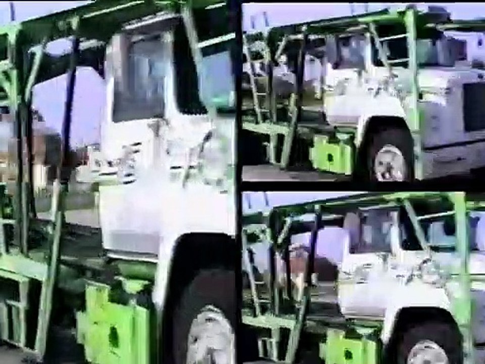 Watch 'Em Work - Wheels, Wings and Moving Things (VHS Version)