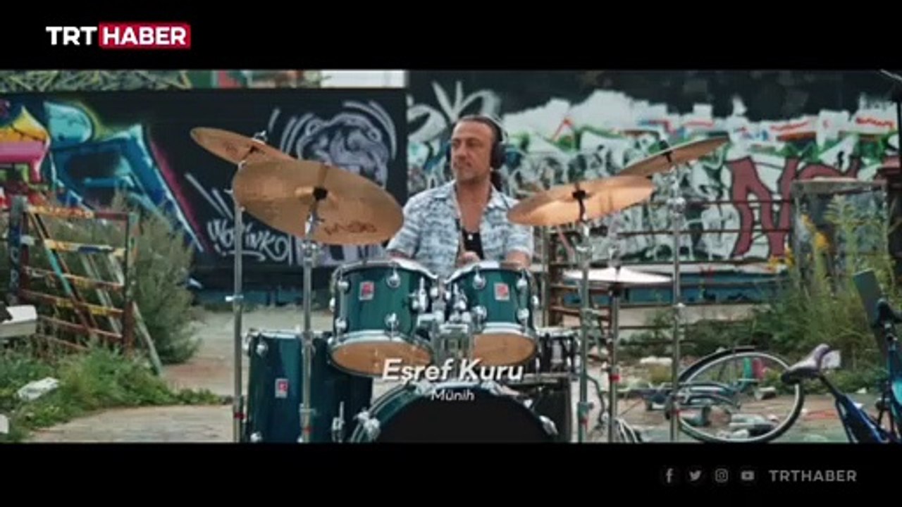 Almanya’da yaşayan Türk sanatçılardan "Gurbet" türküsü yorumu