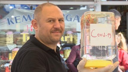 Covid-19'dan yengece? Onlarca çeşit turşu bu festivalde
