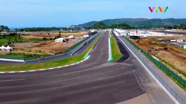 Aspal Terbaik Dunia di Sirkuit Mandalika Dicat Batik!