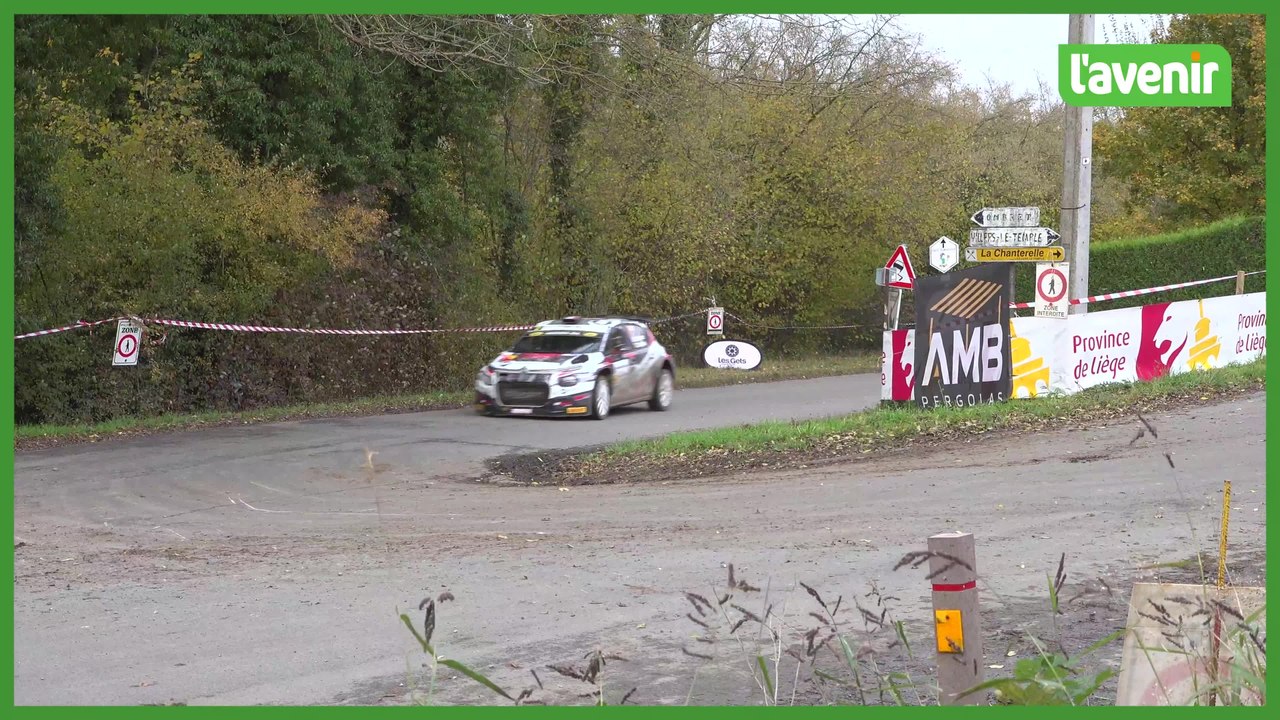 Spectacle dans l'épingle de Modave au rallye du Condroz