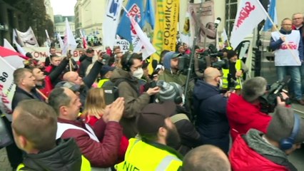 Bányásztüntetés Varsóban az EU energiapolitikája ellen
