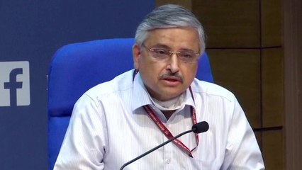 What did AIIMS chief say over pollution impact on covid?