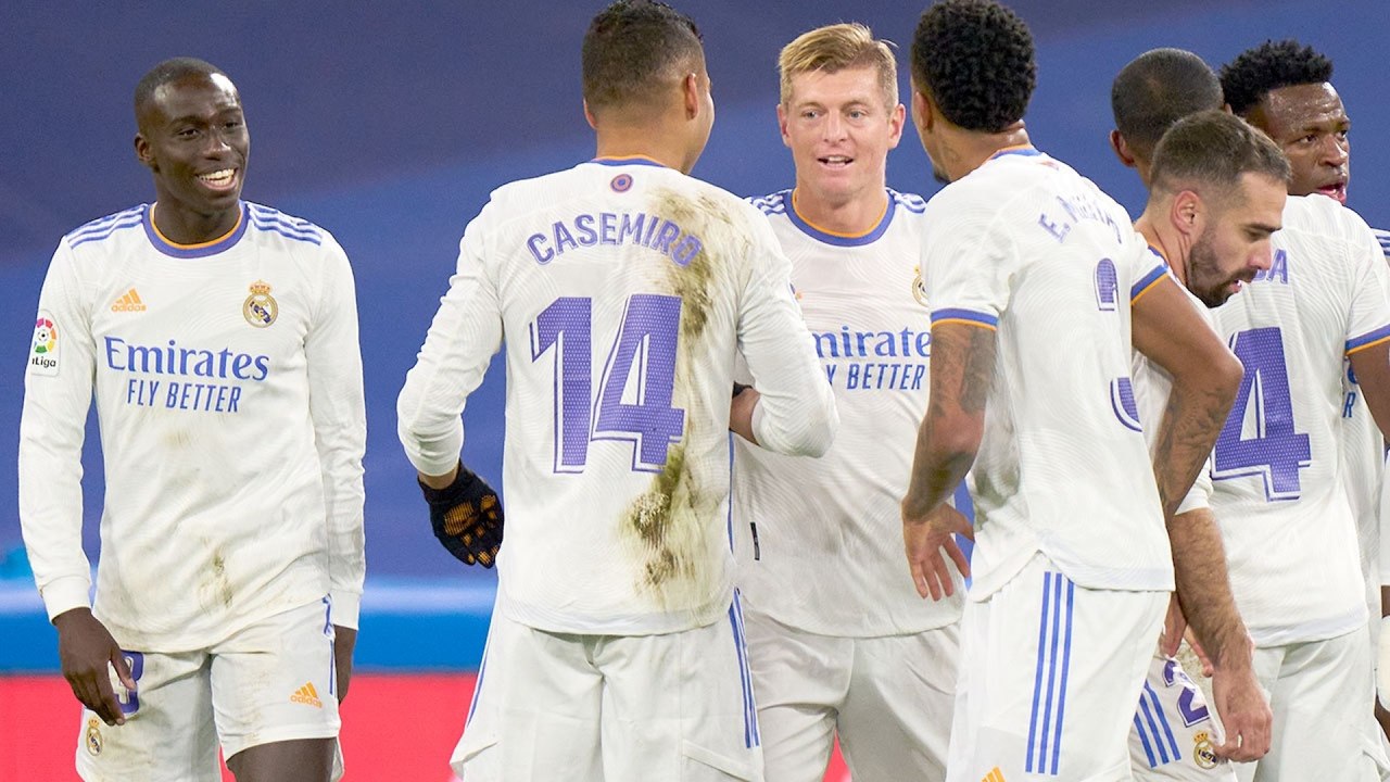 Real Madrid v Rayo Vallecano