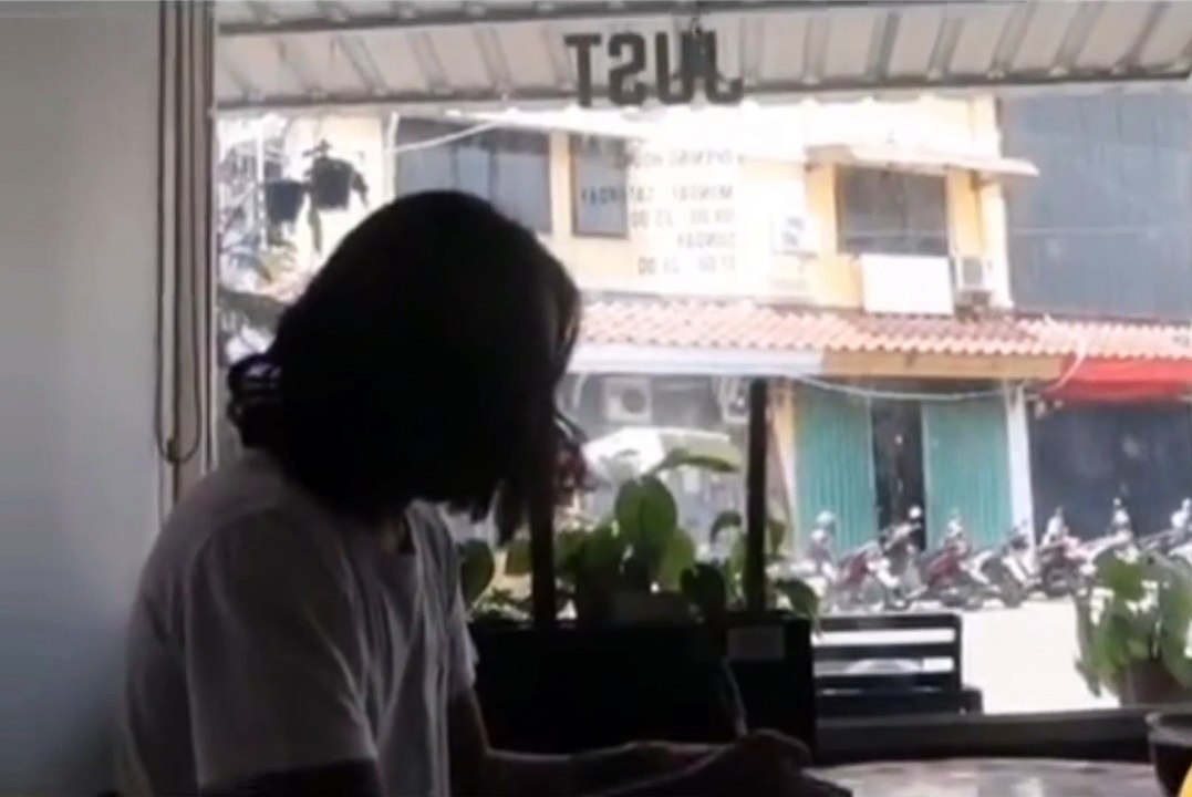Bayar hutang