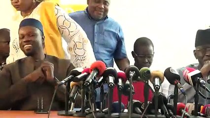 Direct  Ousmane Sonko Khalifa Sall Barthélemy Dias haussent le ton leurs listes bloquées....