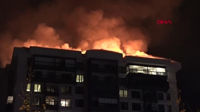 Eskişehir -İşten çıkarılmasına kızan kapıcı, yangın çıkarıp kaçtı