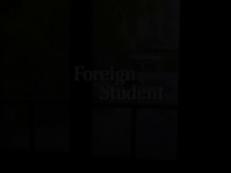 Foreign Student (1994) - Doblaje latino