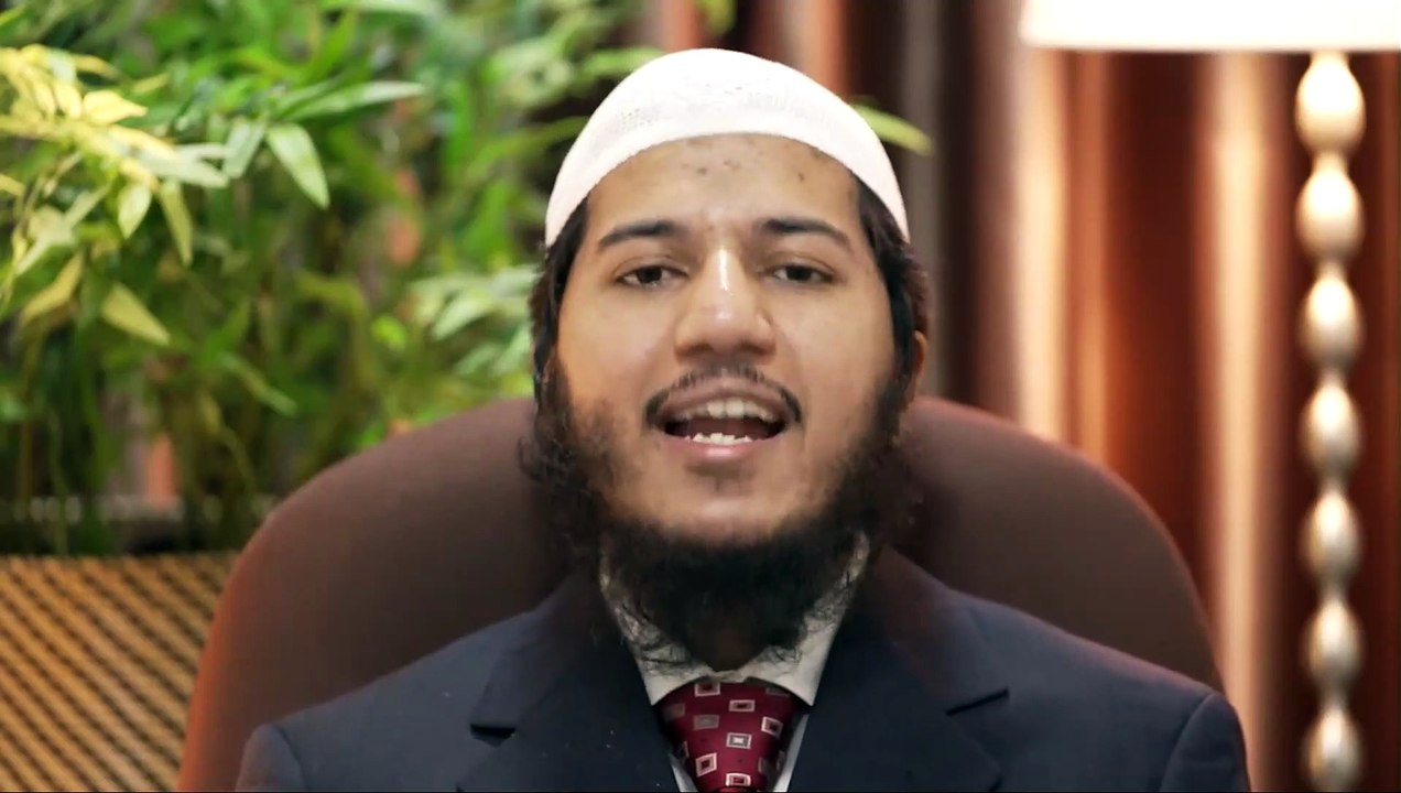 Tying hair in salah for men is discouraged.Shaikh Fariq Naik