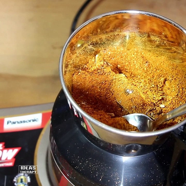 EXPERIMENT - 1000 Watt Powerful Mixer Grinder VS Hard Dry Turmeric | Ideas Therapy