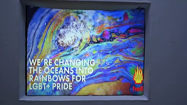 COP26 Anti-Shell Greenwashing Exhibition ‘The Hell Bus’ Comes to Glasgow for COP26