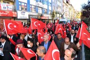İYİ Partili Türkkan Hakkari'de protesto edildi