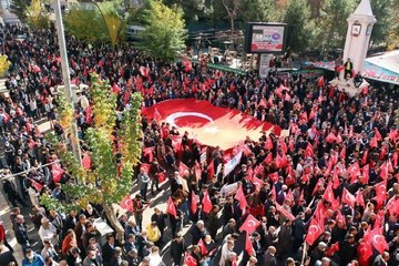 BİNGÖL'DE 'ŞEHİDE SAYGI' MİTİNGİ