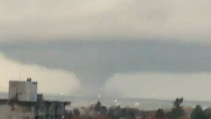 Massive waterspout leaves Vancouver residents awestruck
