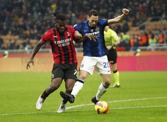 Serie A : Du spectacle mais pas de vainqueur dans le derby milanais