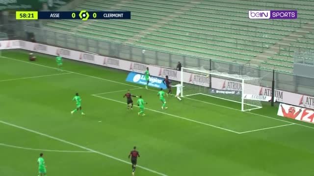 Late show sees St-Etienne secure first win