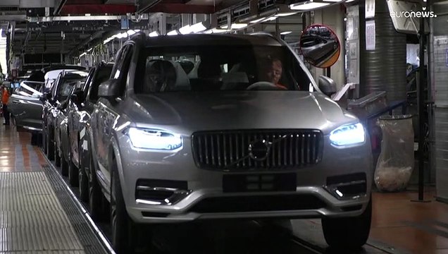 Más de 30 países y 11 fabricantes se comprometen a eliminar los coches de combustión para 2035
