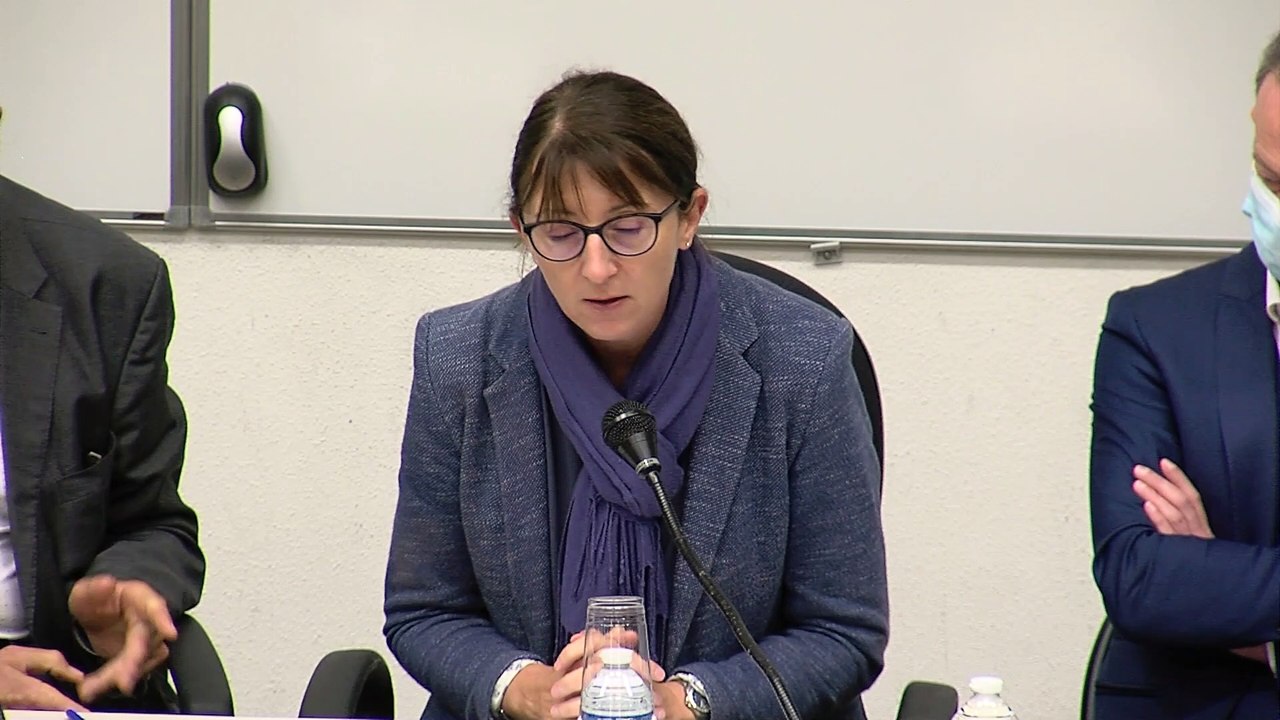 "Le choix des lieux de distribution : l’avènement de la cyberdistribution", Alexandra Mendoza-Caminade, Professeur, Université Toulouse Capitole_IFR_08-10-21_La distribution en reseau_4_A_Mendoza