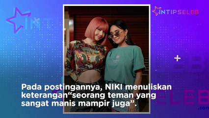 Momen Reuni NIKI dan Lisa BLACKPINK di AS, Manis Banget!