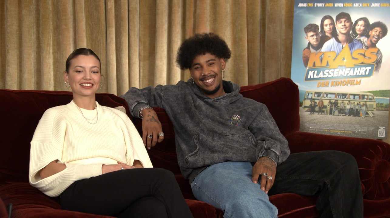 Vivien König und Sydney Amoo auf „Krass Klassenfahrt“ - Psycho-Blicke und tanzen im Hotel-Gym - FUFIS Podcast