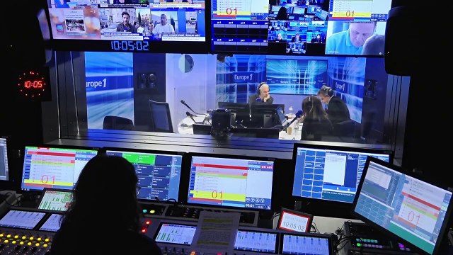 Une ambition intime : la politique à l'estomac, centrée sur la personnalité mais jamais sur les idées