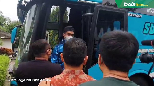 Pulang Kampung, Rombongan PSS Sleman Disambut Ribuan Suporter