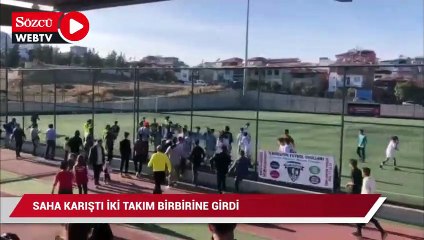 Saha karıştı, tribünden atlayıp futbolcuyu dövdüler