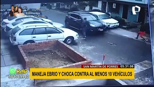 Múltiple choque en SMP: sujeto maneja ebrio e impacta con 10 autos al darse a la fuga
