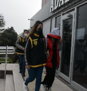 MASAJ SALONLARINA FUHUŞ OPERASYONU; 8'İ KADIN 9 KİŞİ TUTUKLANDI