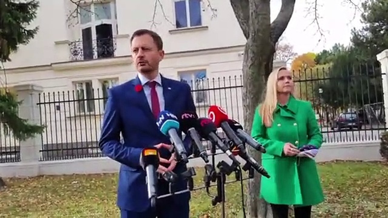 ZÁZNAM: Premiér: Vláda musí prijať ráznejšie opatrenia