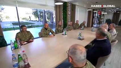 Azerbaycan Cumhurbaşkanı Aliyev, Bakan Akar ve komuta kademesini kabul etti