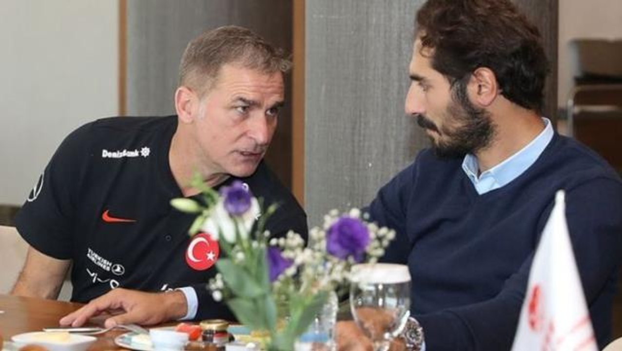 Fazla naz aşık usandırır! Stefan Kuntz, Ferdi Kadıoğlu'na Milli Takım formasını giydiremedi