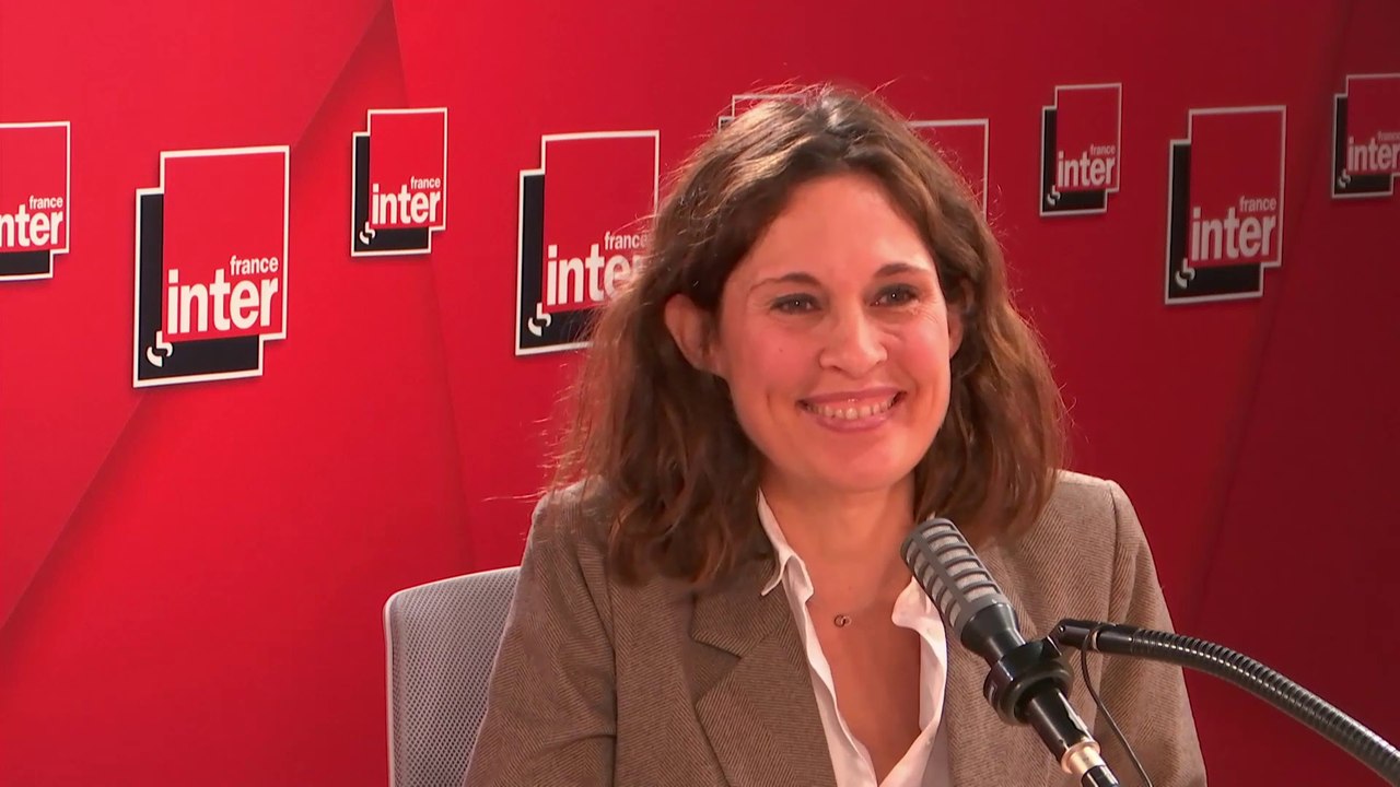 Dominique Lagrou-Sempère au micro de Léa Salamé