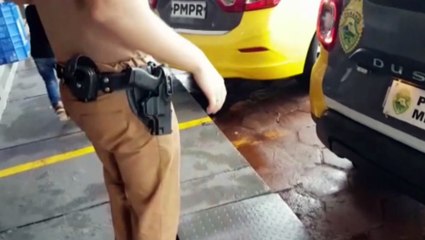 PM aposentado é encaminhado à Delegacia após apontar arma para pessoas durante confusão no Detran