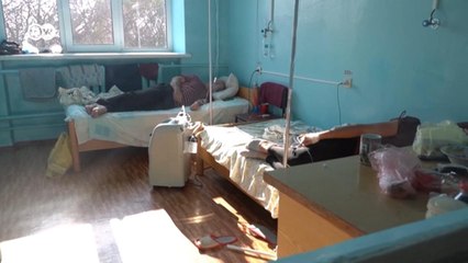 Катастрофа с ковидом в Украине: заразившихся размещают в больничных коридорах (08.11.2021)