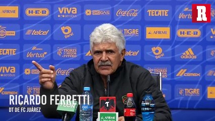 Tuca Ferretti llamó 'maricones' y 'viejas' a reporteros en rueda de prensa