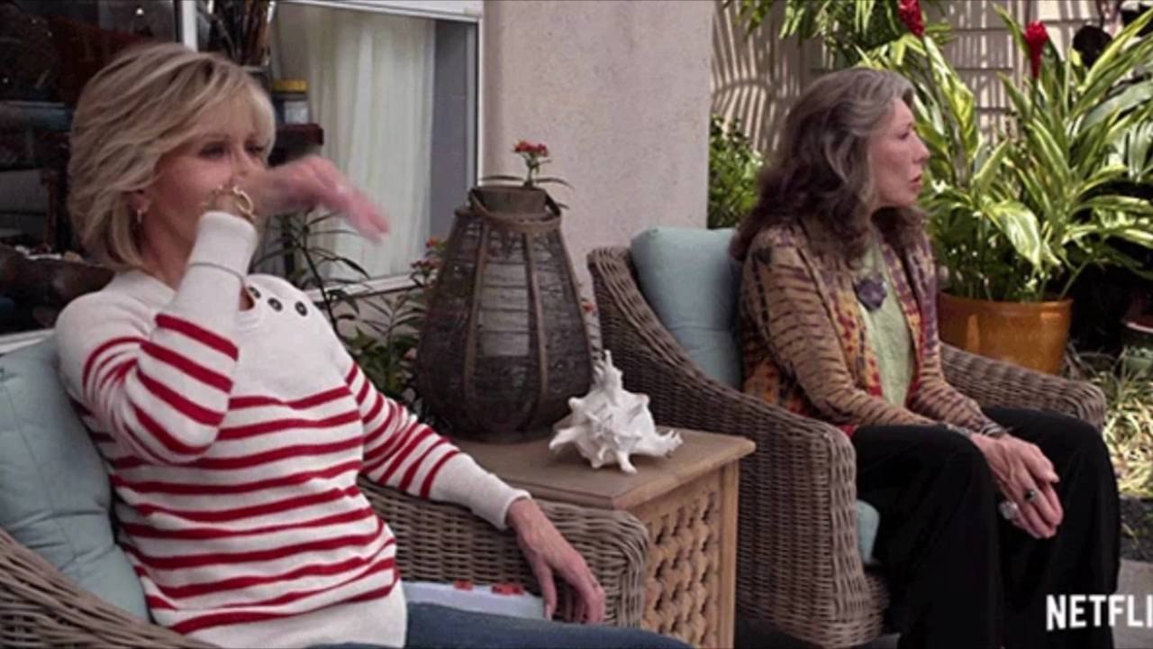 Grace and Frankie Finally Nabs Dolly Parton for a 9 to 5 Reunion in Its Final Season