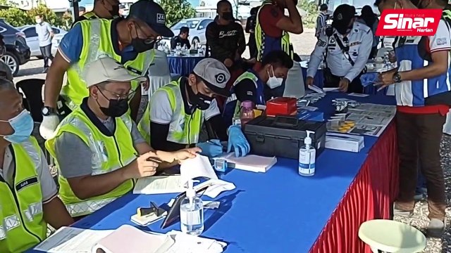 Dua pemandu bas pekerja positif dadah ditahan