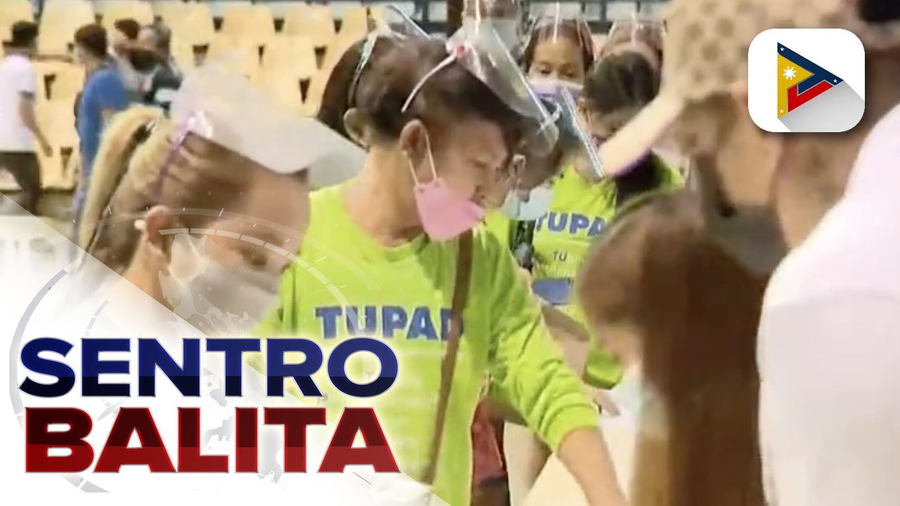 Higit 700 benepisyaryo ng TUPAD Program ng DOLE, natanggap na ang payout; DSWD, Dep't of Agriculture, at DTI, may mga handog na tulong din sa mga residente